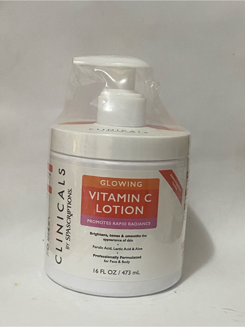 Glowing Vitamin C Lotion - White/Orange